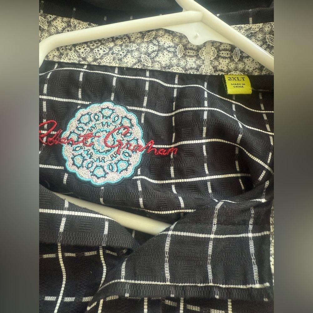 Robert Graham Grid Patterned Button Down Short Sl… - image 2